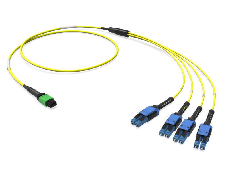 QSFP (MTP)_4xSFP(LC-Duplex Uniboot) patch cord, 8F SM9_125 OS2